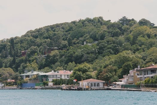 Flood-Proof Architecture: Protecting Coastal Communities