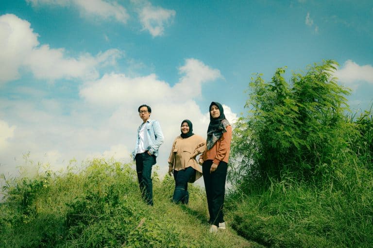 Virtual Field Trips: Exploring Ancient Civilizations with VR