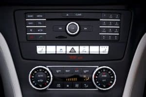 Neuralink-Controlled Vehicles: Brain Interfaces in Automotive Tech.
