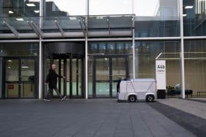 Japan’s High-Tech Appliances: Innovations in AI and Robotics