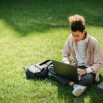 Lifelong Learning Platforms: Modular Courses for Continuous Education