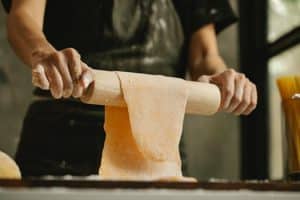 AI in Food Production: Optimizing Processes and Reducing Waste