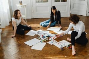 Communication Skills Training: Effective Collaboration and Public Speaking