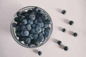Smart Ovens with AI Cooking Assistants: Reducing Food Waste