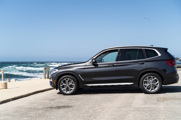 Porsche Macan EV: Redefining Luxury with 310-Mile Range.